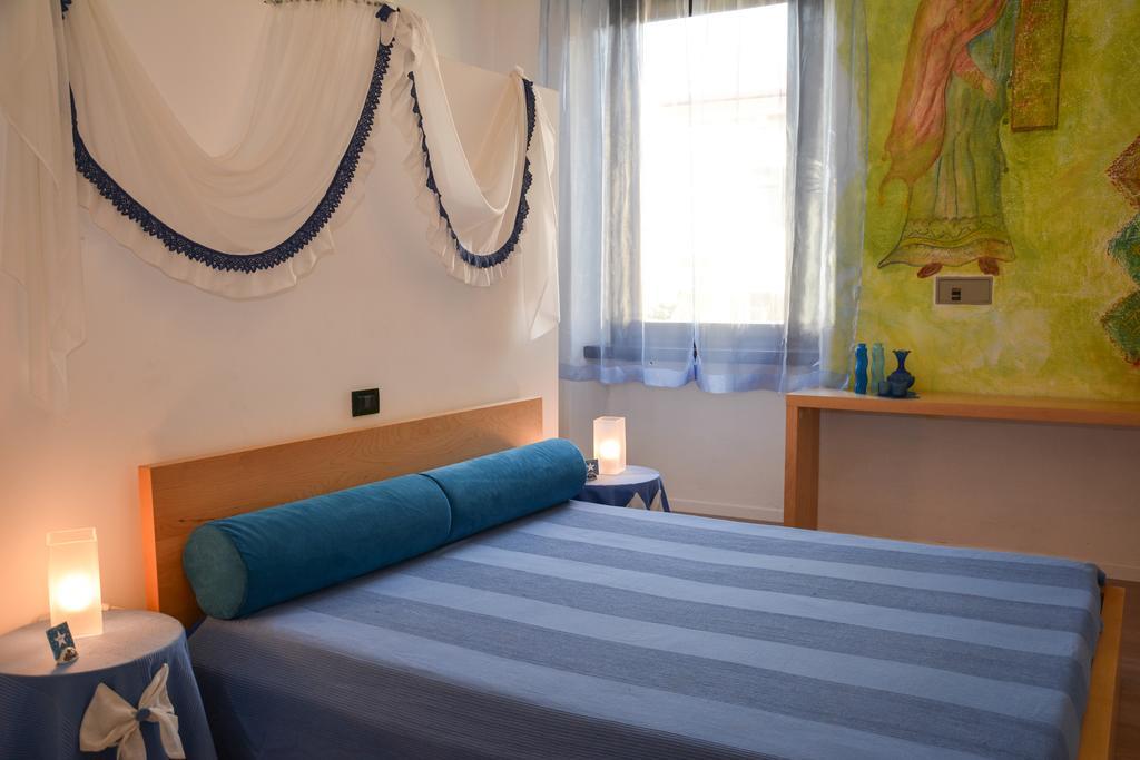 Sembenini Palace Riva del Garda Bagian luar foto
